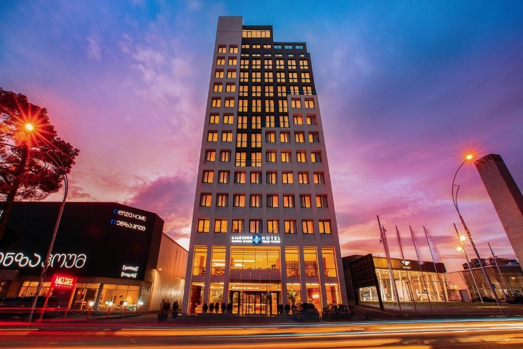 هتل تبلیسی تویر